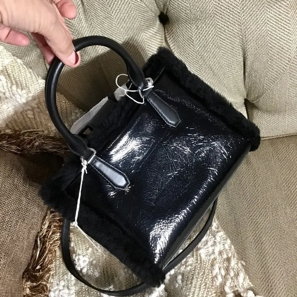 TORY BURCH CRINKLE PATENT LEATHER SHEARLING CROSSBODY BAG OR HANDBAG
